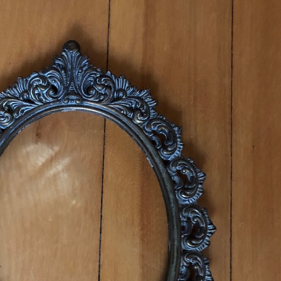 Vintage Iron Picture Frame - Picture 3 of 3